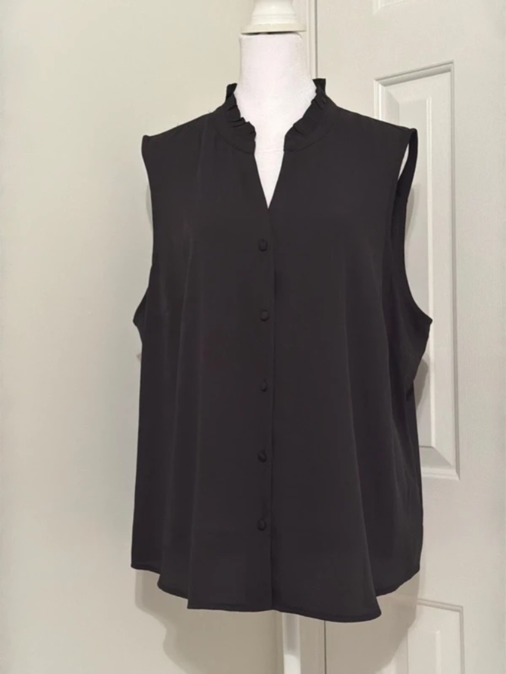 Nine West Women’s Sleeveless Blouse XXL